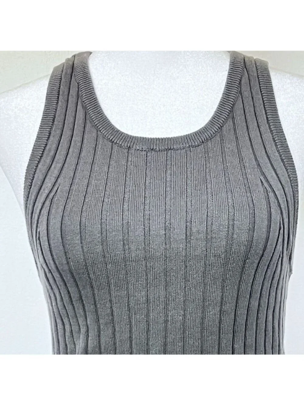 Boho Women Sz L Chunky Ribbed Racerback Tank Top Olive Green Coastal Minimalist - Picture 3 of 11